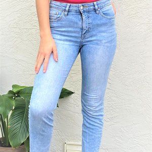 Cropped Denim Jeans